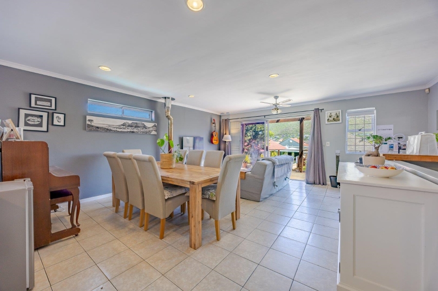 3 Bedroom Property for Sale in Muizenberg Western Cape